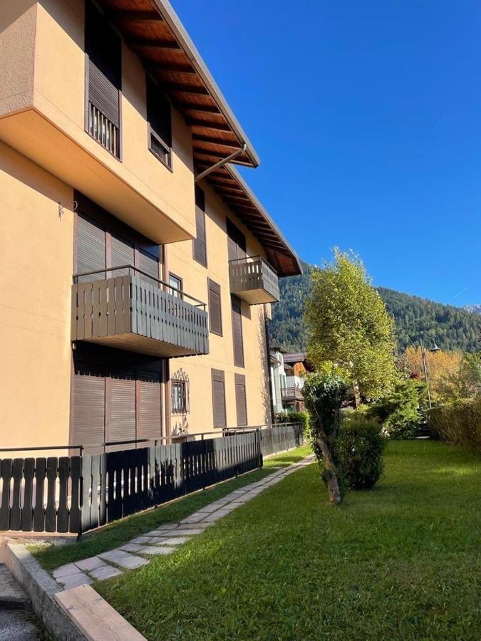 Apartament La Finestra Sulle Dolomiti - The Window To The Dolomites Fiera Di Primiero Zewnętrze zdjęcie